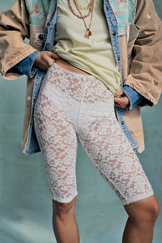 All Day Lace Capris