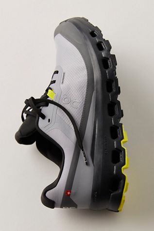 On Cloudvista 2 Waterproof Sneakers