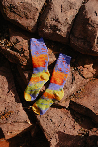 Splatter Surge Hike Socks