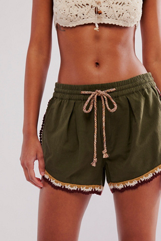Coastal Cruise Pull On Shorts