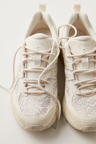 ASICS GEL Nunobiki Sneakers