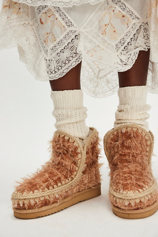 Mou Wooly Glacier Boots