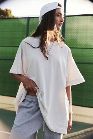 Icon Tee