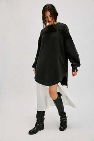 Taylor Sweatshirt
