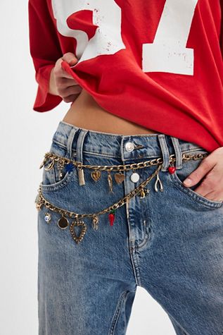 Lucky Charm Chain Belt
