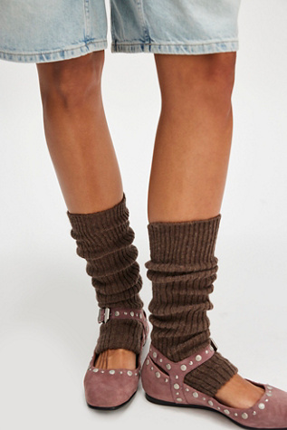 Ribbed Stirrup Legwarmers