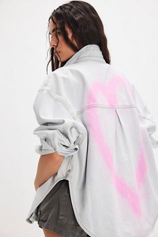 OneTeaspoon Hand-Sprayed Heart Shirt
