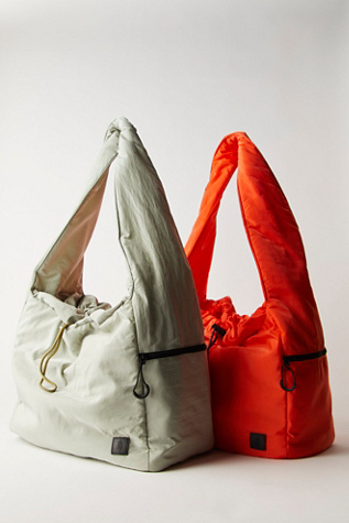 Challenger Carryall Bag