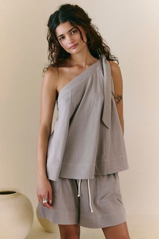 Strada One-Shoulder Short Set