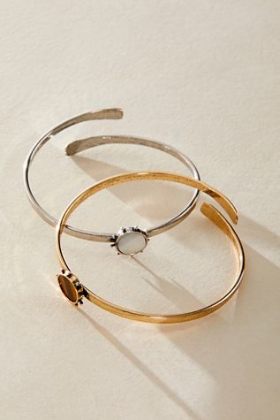Wrap Around Arm Cuff