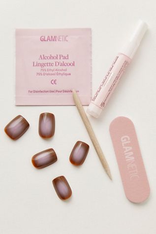 Glamnetic Press-On Nail Kit
