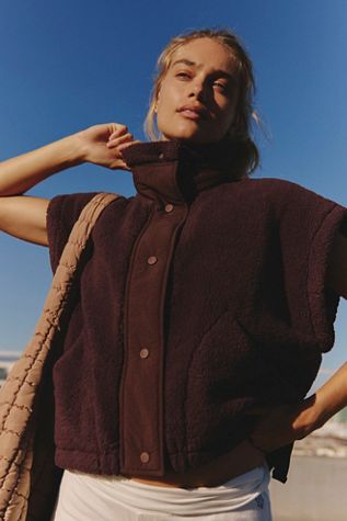 Scout It Out Fleece Vest