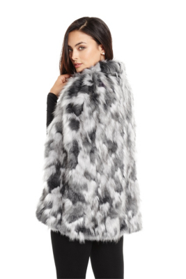 Raquelle Faux-Fur Cape | GUESS.com