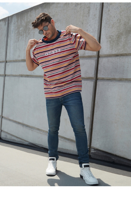 guess pop art striped tee