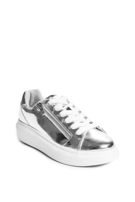 Chelsei Metallic Sneakers | GuessFactory.com