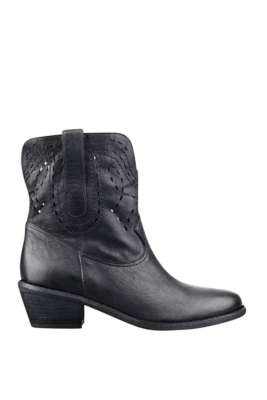 guess western booties