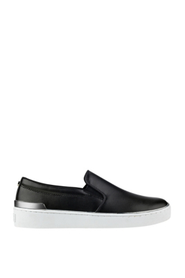 Deanda Slip-On Sneakers | GUESS.com