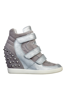 guess wedge trainers
