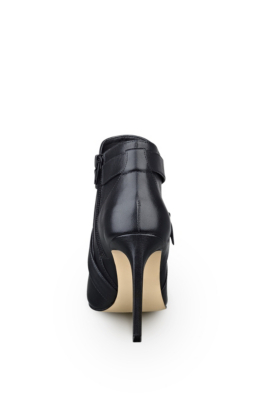 unno pointed toe bootie