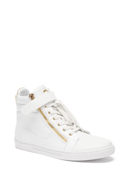 Chase Zip High-Top Sneakers | GbyGuess.com