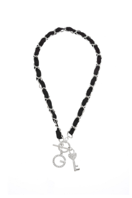 Ribbon Charm Necklace