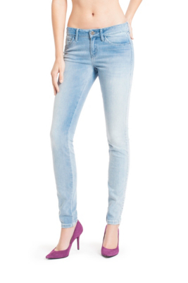 Brittney Skinny Jeans with Floral Back Pockets - Web Exclusive | GUESS.com