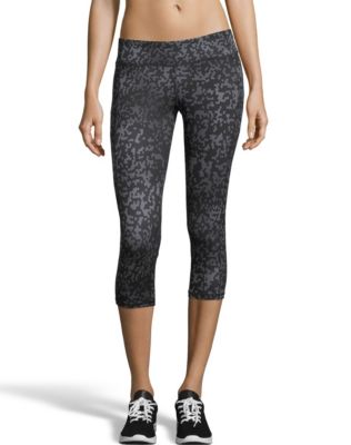 Hanes Womens Sport Performance Capri Legging : : Clothing, Shoes &  Accessories