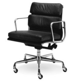 Eames Soft Pad Management Chair