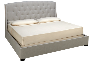 Leslie King Upholstered Bed with Nailhead