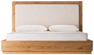 Oak Hill King Upholstered Bed