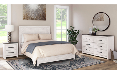 Gerridan 3 Piece Queen Bedroom Set Includes: Bed, Dresser and Nightstand