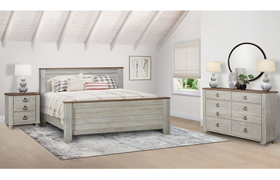 Willowton 3 Piece King Bedroom Set Includes: Bed, Dresser and Nightstand