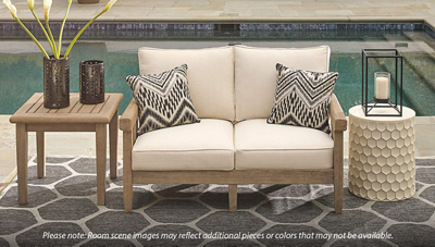 Gerianne Loveseat 