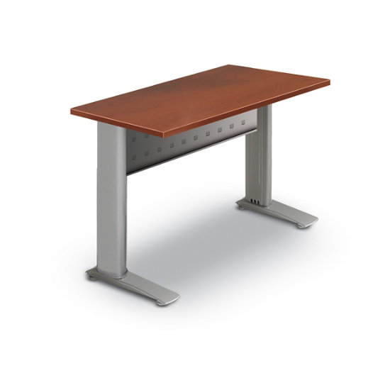 RightAngle: RStyle™ C-Series Modesty Panel Workstation