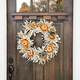 Cornhusk Pumpkin Wreath