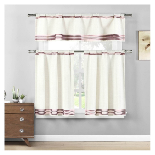 matching curtains and valance