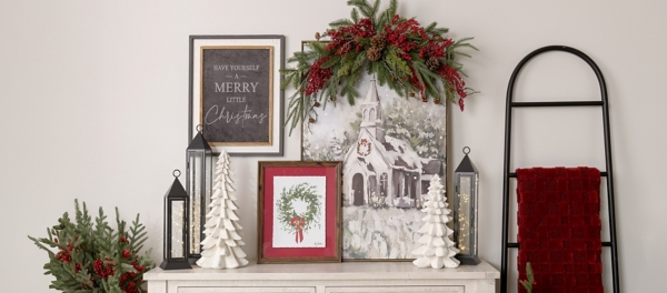 Festive Acrylic Heart Decor - Christmas Table & Home Decorations With Holiday Motifs