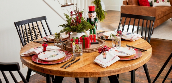 Christmas Floral Arrangements & Garland Kirklands Home