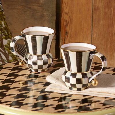 MacKenzie-Childs  Courtly Check 7 Cup Measuring Cup