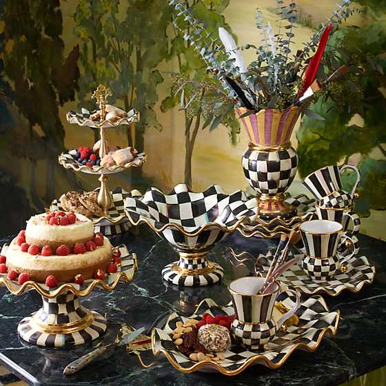 Courtly Check Three Tier Sweet Stand image eleven