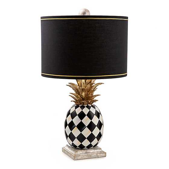 Pineapple Table Lamp image three