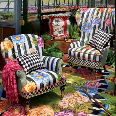 Cutting Garden Accent Chair image one