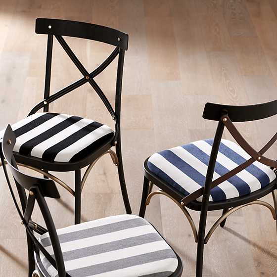 Flatiron Chair - Black image two
