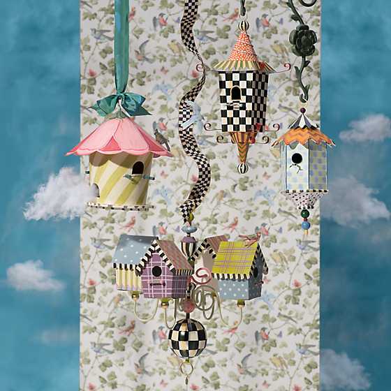 Flyer's Folly Birdhouse image two