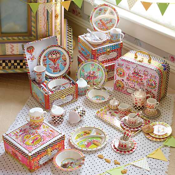 Toddler's Dinnerware Set - Bunny image six
