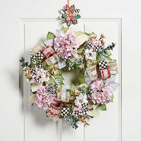 Courtly Cottage Wreath image two