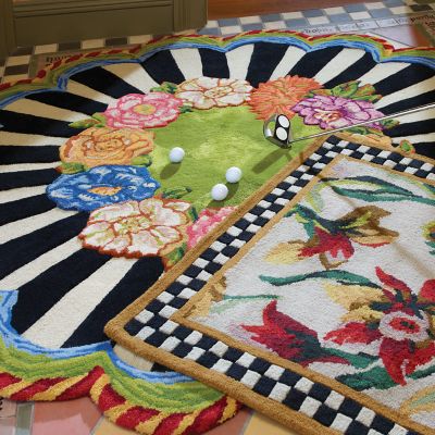 Cutting Garden Rug - 6' Round image three