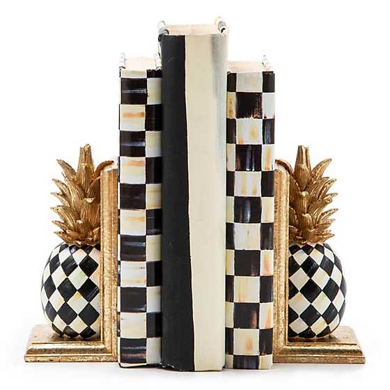 Pineapple Bookends image three