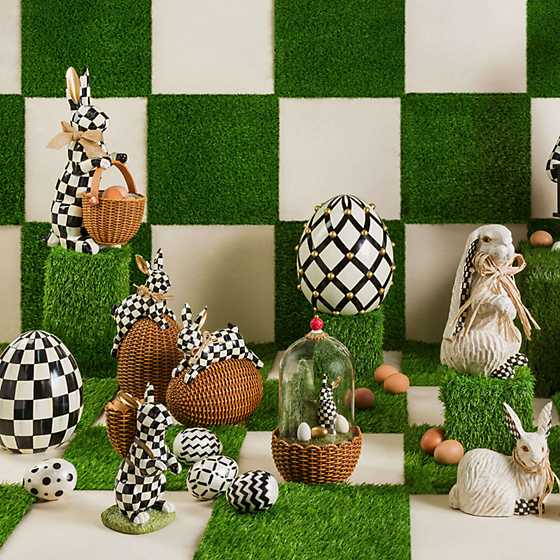 Courtly Check Basket Bunny image two