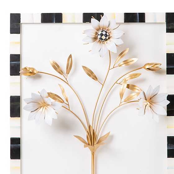 Marquee Daisy Wall Art image four